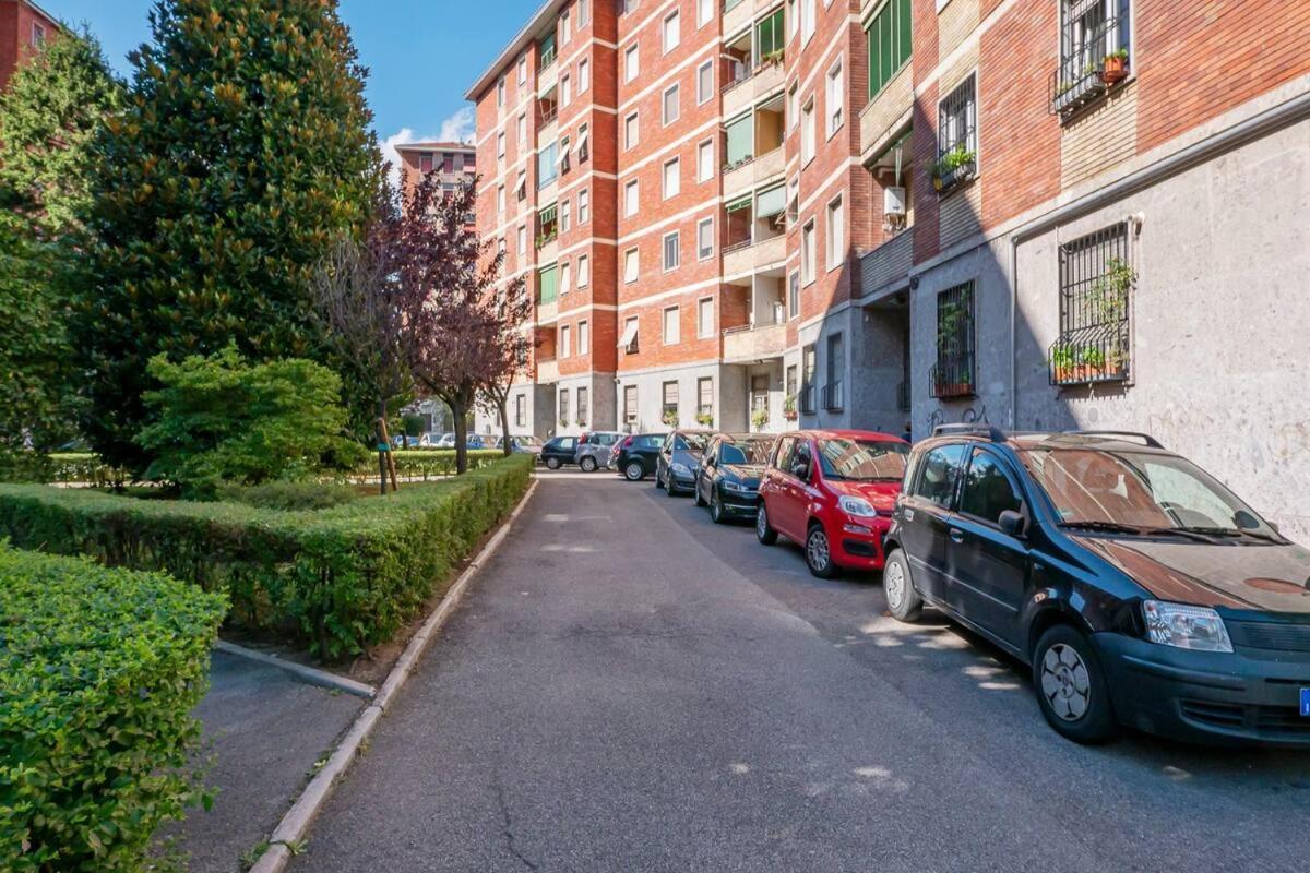 Ihost Apartment - Veneziano 8 Мілан Екстер'єр фото
